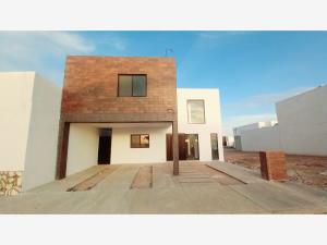 Casa en venta en Villas del Renacimiento, Torreón — foto 3 de 35