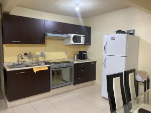 Casa en venta en Emiliano Zapata Fraccionamiento Popular, Coyoacán — foto 3 de 15