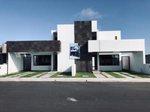 Casa en renta en Lomas de la Rioja, Alvarado, Veracruz de Ignacio de la Llave Casa en renta en Lomas de la Rioja, Alvarado, Veracruz de Ignacio de la Llave