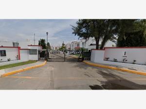 Casa en venta en Industrial El Pueblito, Corregidora — foto 3 de 20