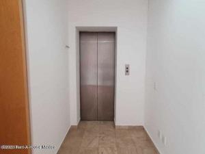 Departamento en venta en Bosque Real, Huixquilucan — foto 3 de 27
