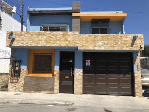 Casa en venta en Loma Dorada, Tijuana — foto 3 de 56