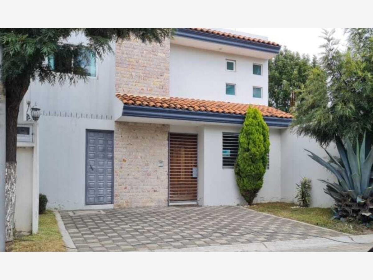 Casa en venta en Huejotzingo Centro, Huejotzingo — foto 1 de 27