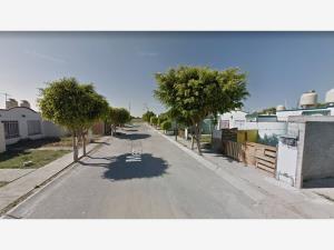 Casa en venta en Los Mezquites, Celaya — foto 2 de 5