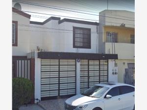 Casa en venta en Mision de Fundadores, Apodaca — foto 2 de 10