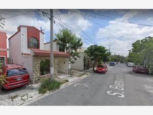 Casa en venta en Miravista, General Escobedo — foto 2 de 10