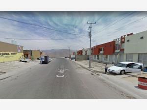 Casa en venta en El Laurel I, Tijuana — foto 2 de 4