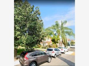 Casa en venta en Residencial los Frailes, Zapopan — foto 2 de 6