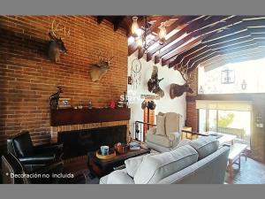 Casa en venta en Avandaro, Valle de Bravo — foto 2 de 10
