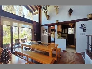 Casa en venta en Avandaro, Valle de Bravo — foto 3 de 10