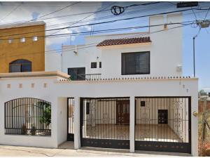 Casa en Montebello, Aguascalientes, Aguascalientes