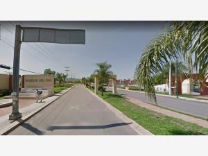 Casa en venta en Paseos del Río, Emiliano Zapata — foto 3 de 7