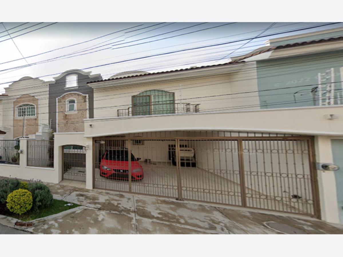 Casa en venta en Bosques de La Victoria, Guadalajara — foto 1 de 7