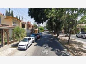 Casa en venta en Bosques de La Victoria, Guadalajara — foto 3 de 12