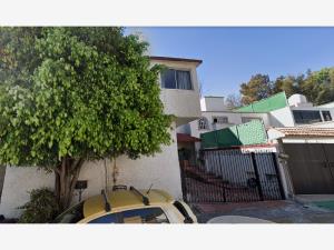 Casa en Lomas Verdes 4a Sección, Naucalpan de Juárez, México