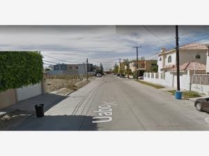 Casa en venta en Maestros Universitarios, Tijuana — foto 2 de 8