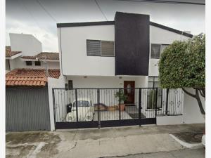 Casa en venta en Juan Manuel Vallarta, Zapopan — foto 2 de 15