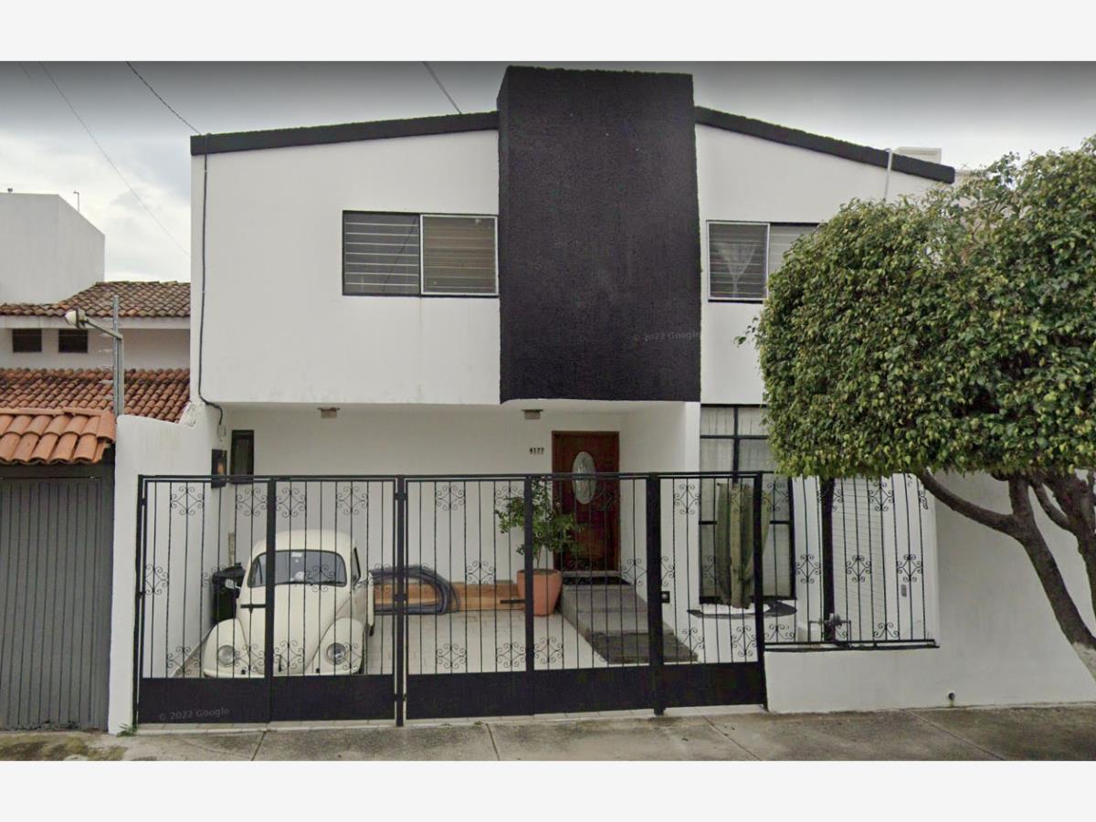 Casa en venta en Juan Manuel Vallarta, Zapopan — foto 1 de 15