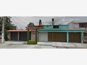 Casa en Casa Blanca, Metepec, México