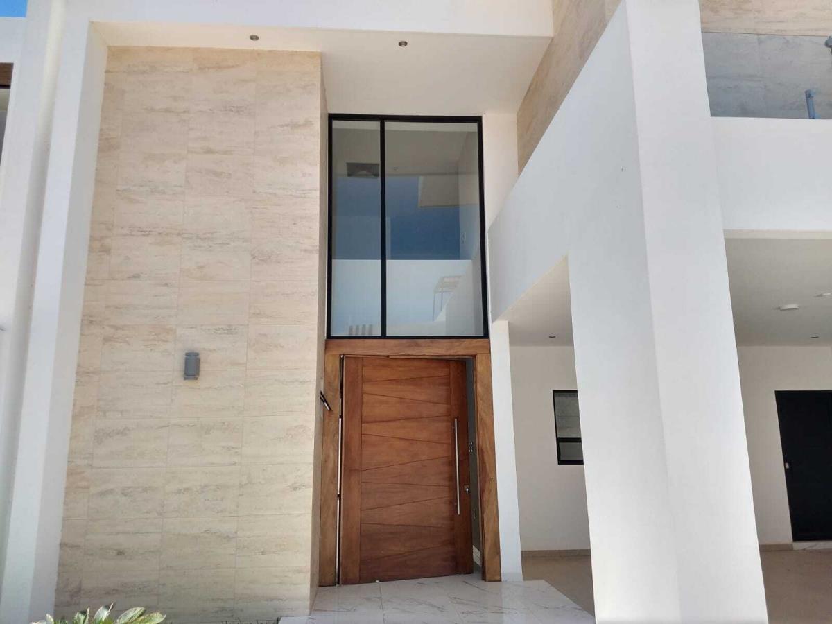 Casa en venta en Los Viñedos, Torreón — foto 1 de 29