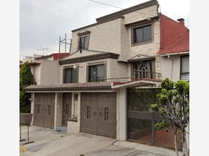 Casa en venta en Cumbres de San Mateo, Naucalpan de Juárez — foto 3 de 12
