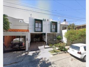 Casa en venta en Jardines del Country, Guadalajara — foto 2 de 11