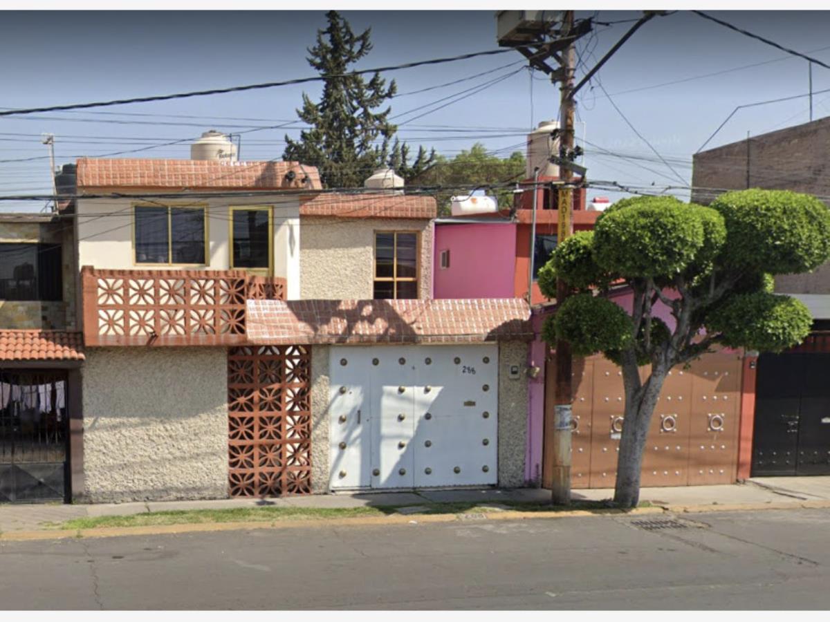 Casa en venta en Bosques de Aragon, Nezahualcóyotl — foto 1 de 6