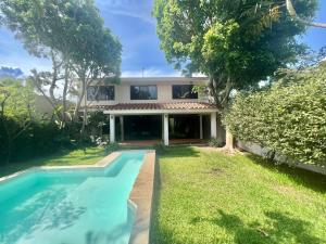 Casa en venta en Palmira Tinguindin, Cuernavaca, Morelos