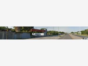 Casa en remate en Residencial Santa Regina, Victoria, Tamaulipas