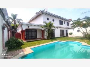Casa en venta en Acapatzingo, Cuernavaca, Morelos