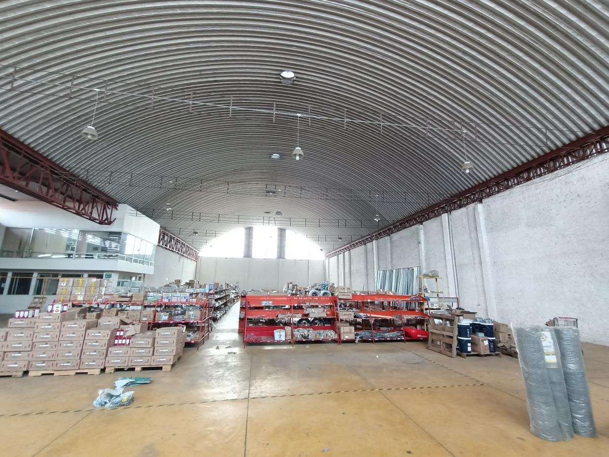 Bodega en renta en Revolución, Xalapa — foto 1 de 17