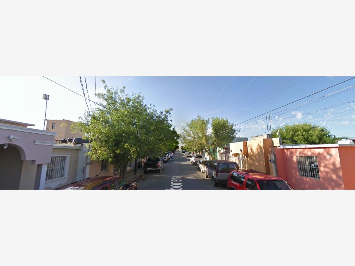 Casa en venta en INFONAVIT Benito Juárez, Nuevo Laredo — foto 1 de 5