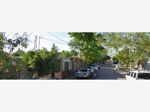 Casa en venta en INFONAVIT Benito Juárez, Nuevo Laredo — foto 3 de 5