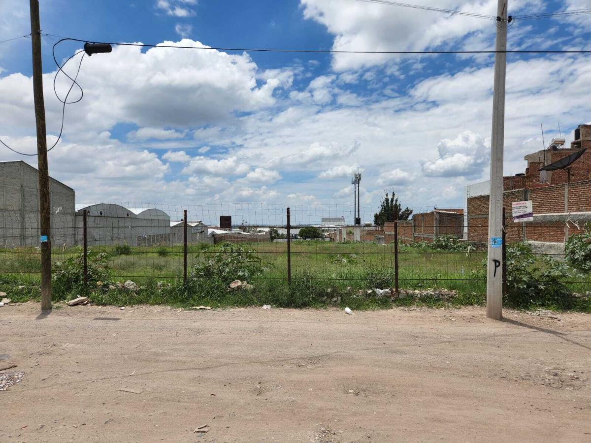 Terreno en venta en Industrial Santa Crocce, León — foto 1 de 3