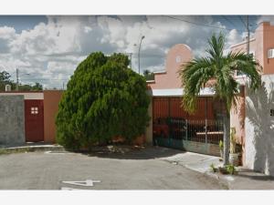 Casa en venta en Residencial Pensiones IV, Mérida — foto 2 de 8