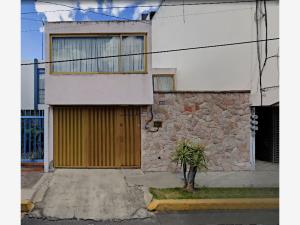 Casa en Prados Agua Azul, Puebla, Puebla