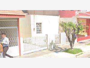 Casa en Miguel Hidalgo, Guadalajara, Jalisco