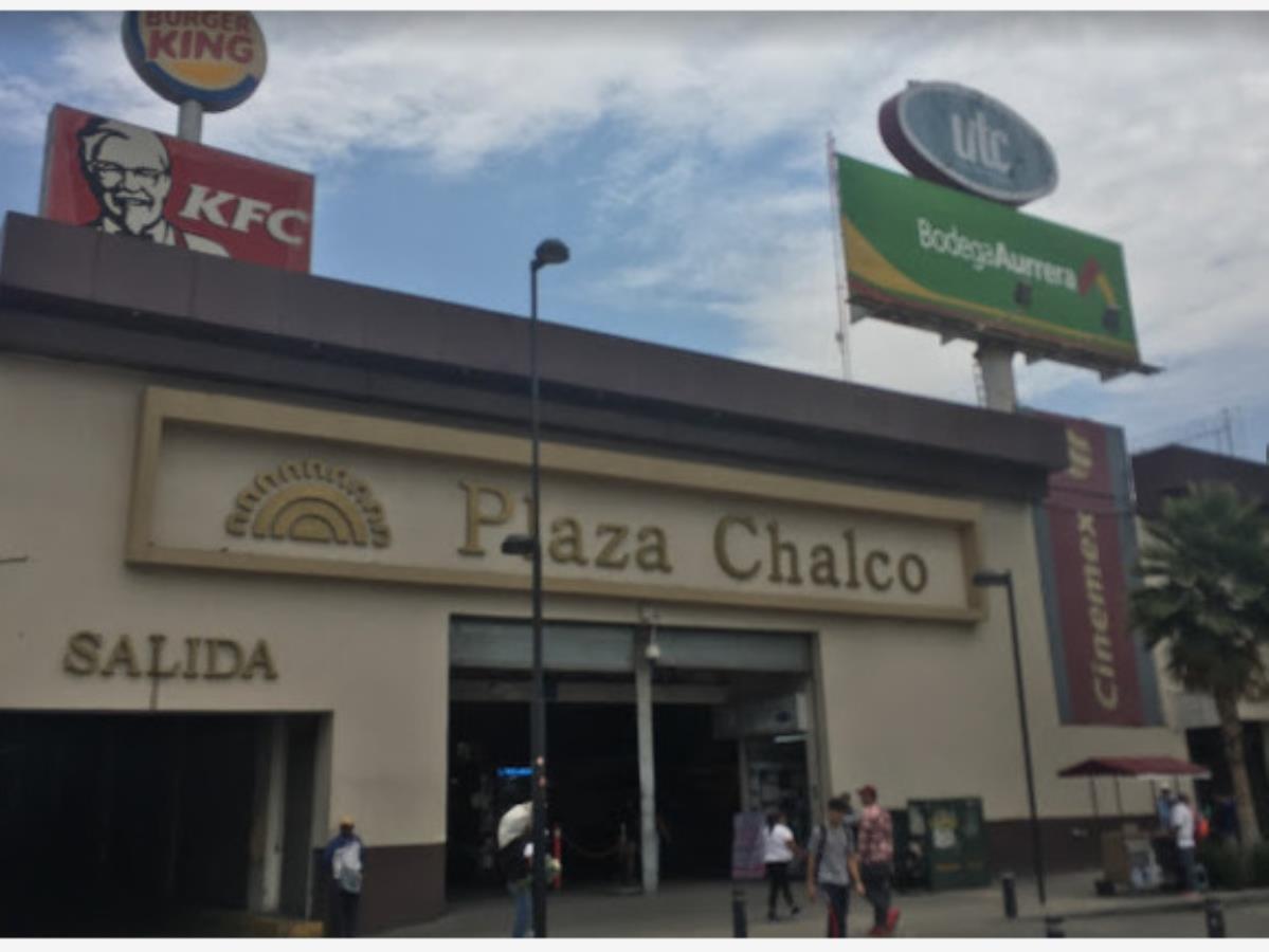 Edificio en venta en Chalco de Díaz Covarrubias Centro, Chalco — foto 1 de 15