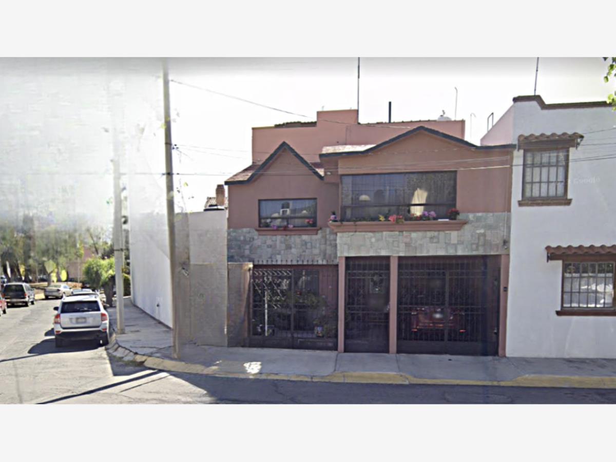 Casa en venta en Valle de San Javier, Pachuca de Soto — foto 1 de 10