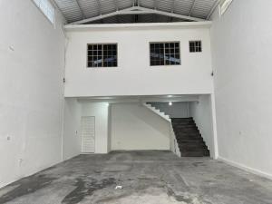Bodega en renta en Santa Margarita, Guadalupe — foto 3 de 11