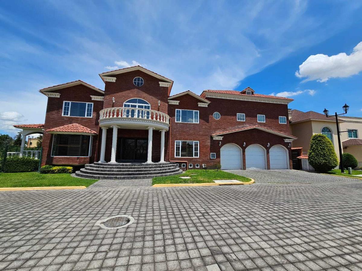 Casa en renta en La Providencia, Metepec — foto 1 de 25