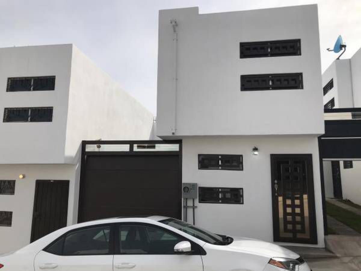 Casa en venta en Villa Residencial Santa Fe 3ra. Sección, Tijuana — foto 1 de 9