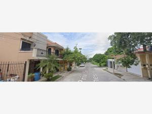 Casa en venta en Del Valle, Ciudad Madero — foto 2 de 5