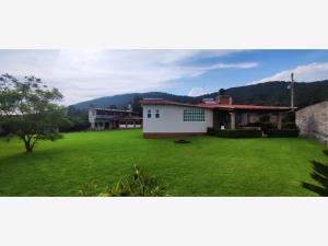 Casa en venta en San Gabriel Ixtla, Valle de Bravo — foto 3 de 18