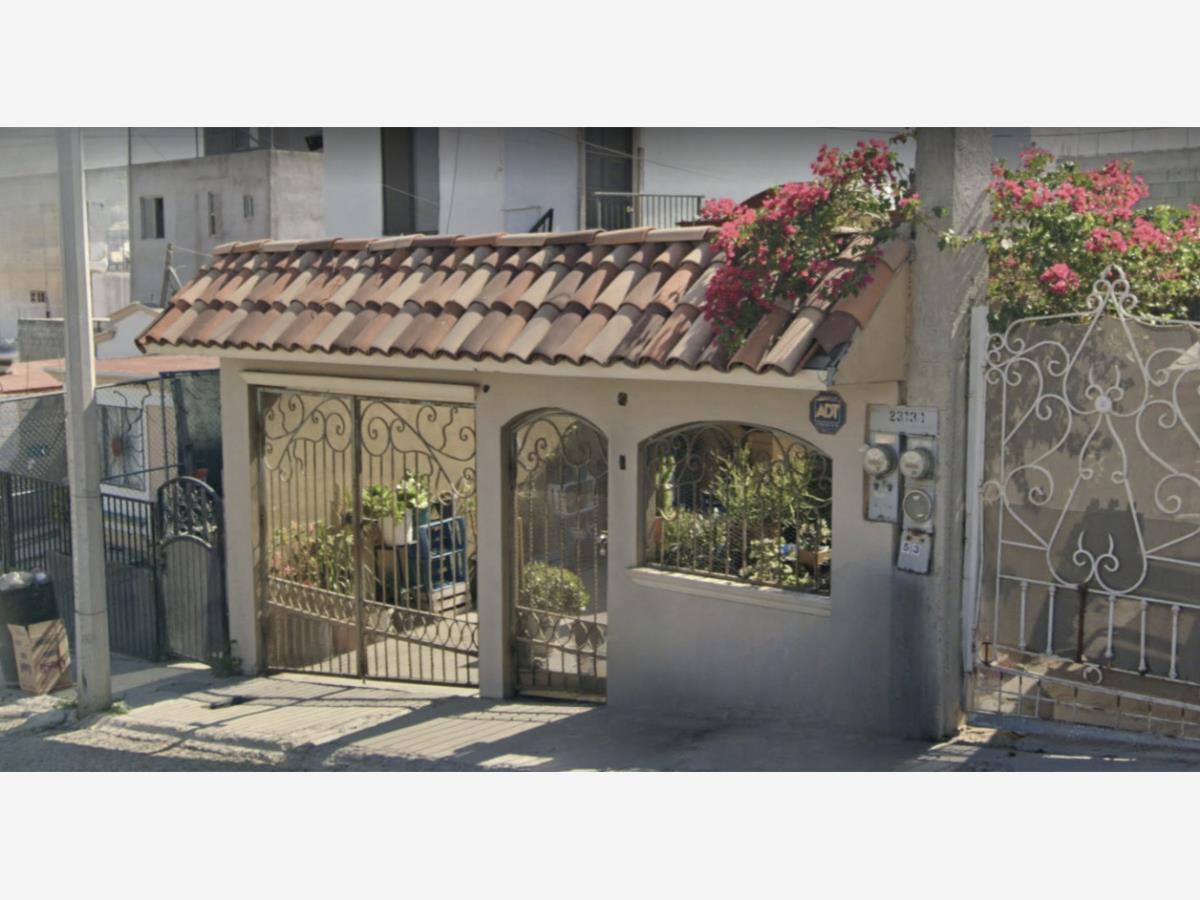 Casa en venta en Villa Fontana I, Tijuana — foto 1 de 8