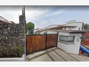 Casa en venta en San Nicolás Totolapan, La Magdalena Contreras — foto 2 de 6