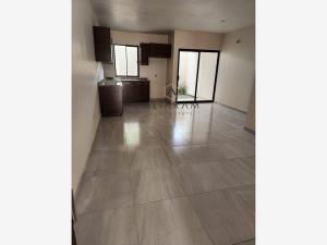 Casa en venta en Laguna de la Puerta, Tampico — foto 2 de 12