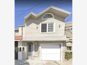 Casa en venta en Playas de Tijuana Sección Costa de Oro, Tijuana — foto 2 de 7
