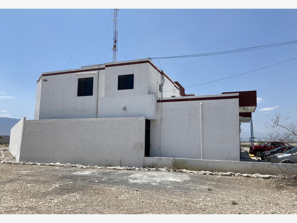 Oficina en renta en Villas de Santa María, Ramos Arizpe — foto 1 de 15