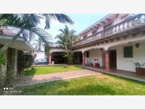 Casa en venta en Acapatzingo, Cuernavaca — foto 2 de 28